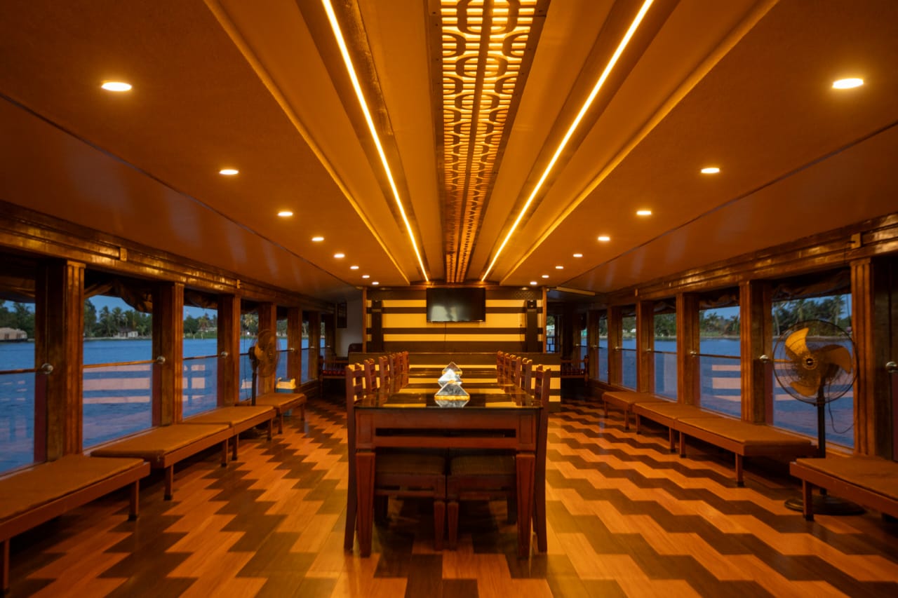 Dolphins Backwater Cruise